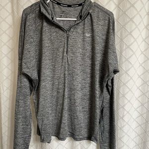 Nike Drifit quarter zip
